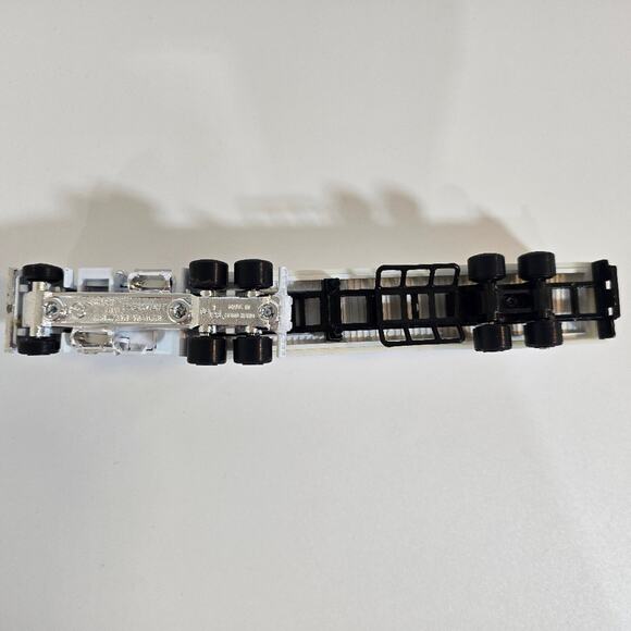 VTG White Kenworth Tractor 40 Foot Container 1/28 Die Cast Shinsei Collectible - Picture 6 of 9